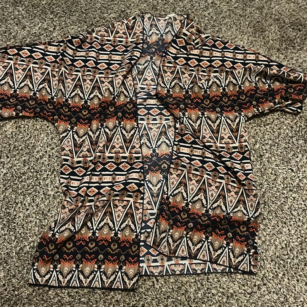 Cute, lightweight over shirt